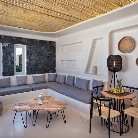 Senses Luxury * Pýrgos